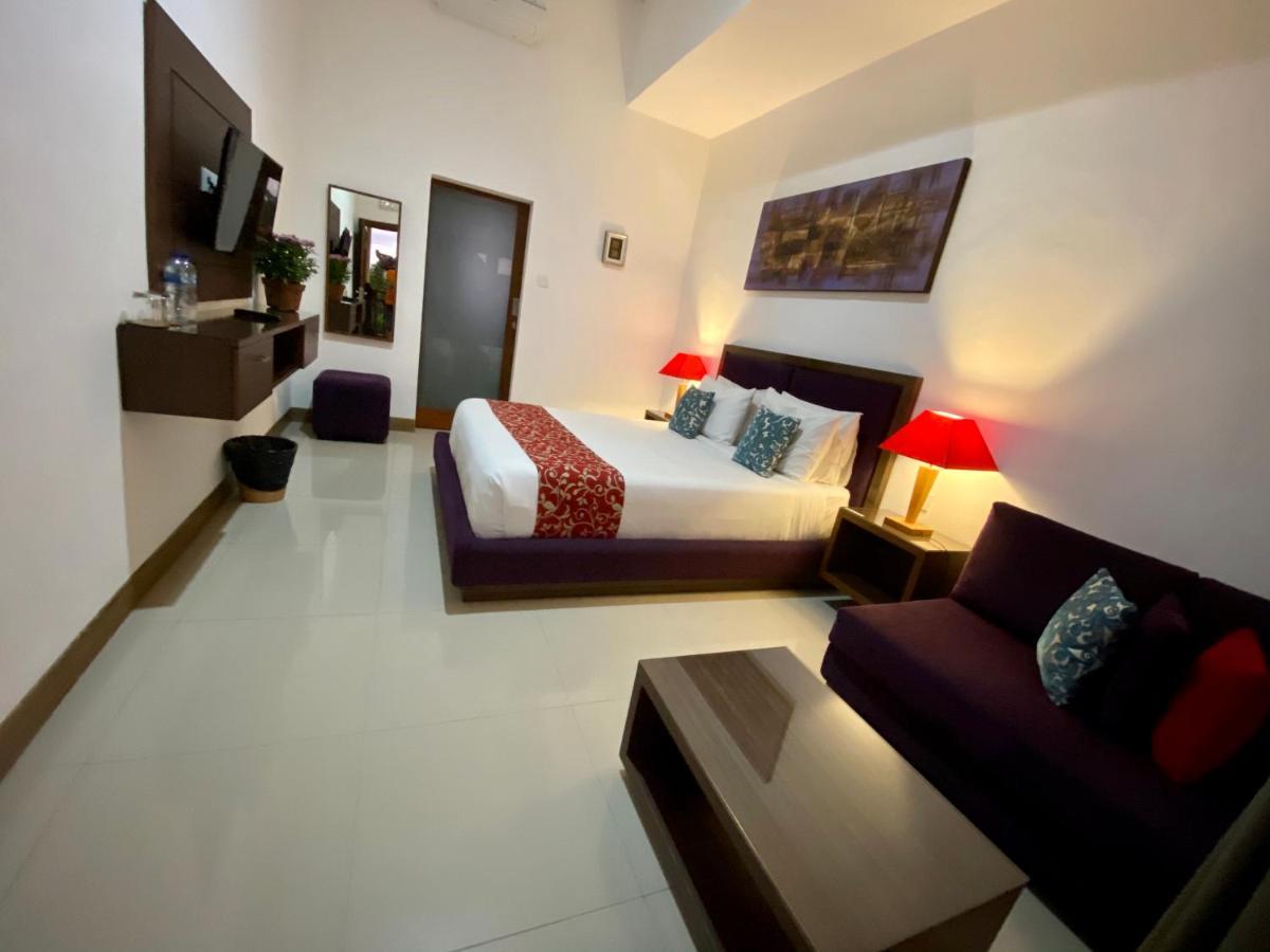 Hotel Dikubu Belong Seminyak Exterior foto