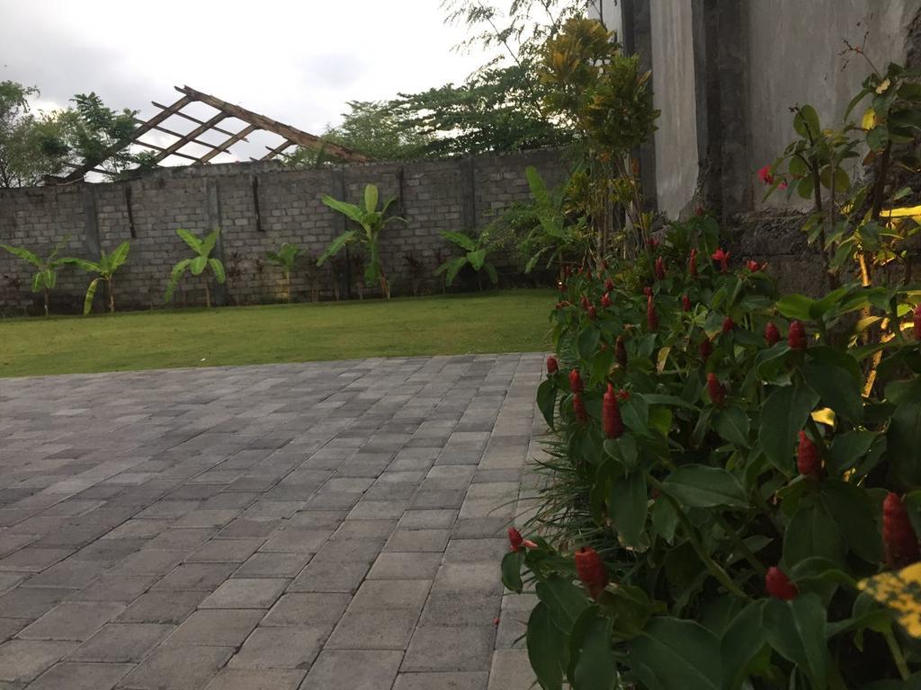 Hotel Dikubu Belong Seminyak Exterior foto
