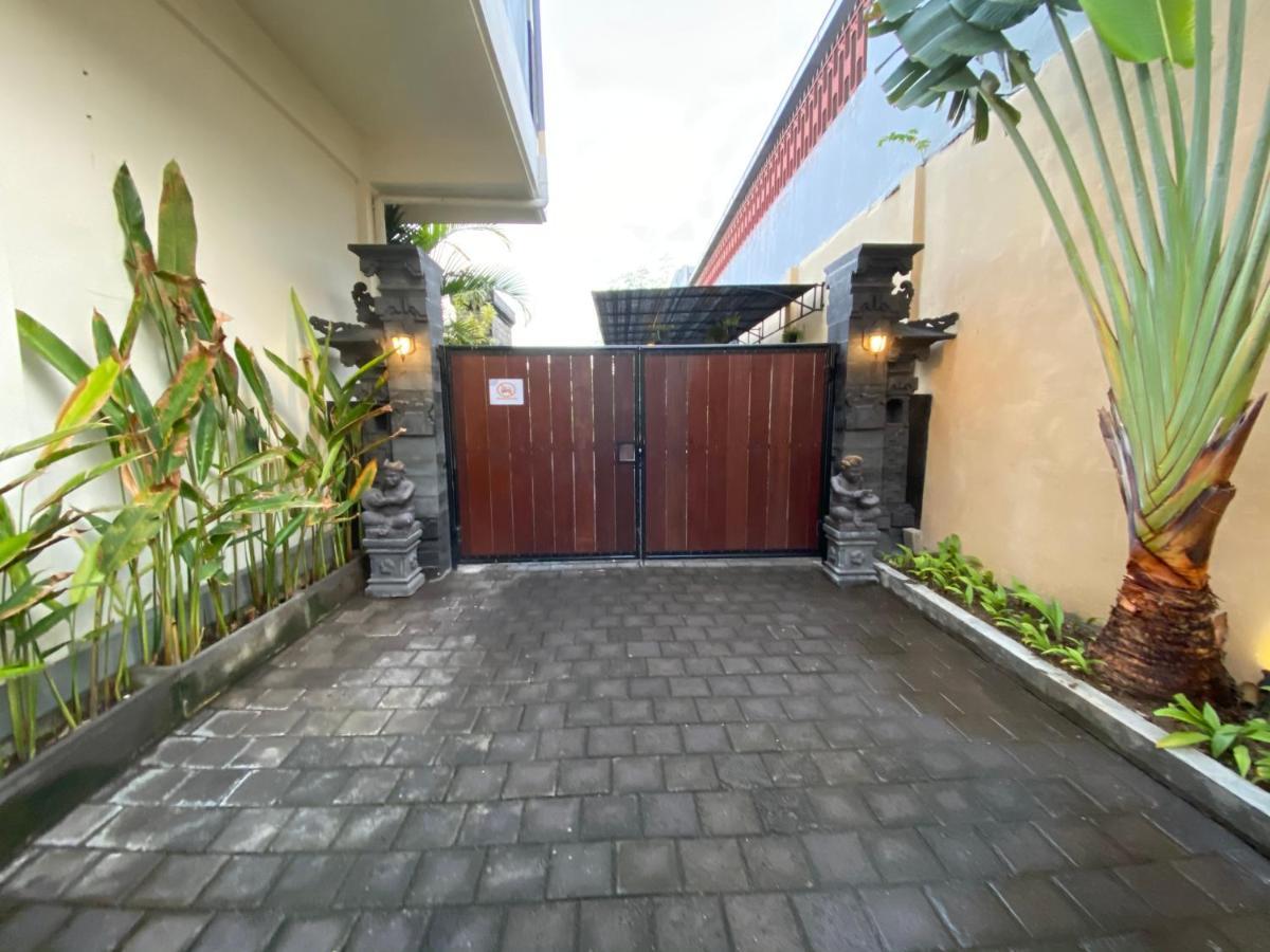 Hotel Dikubu Belong Seminyak Exterior foto