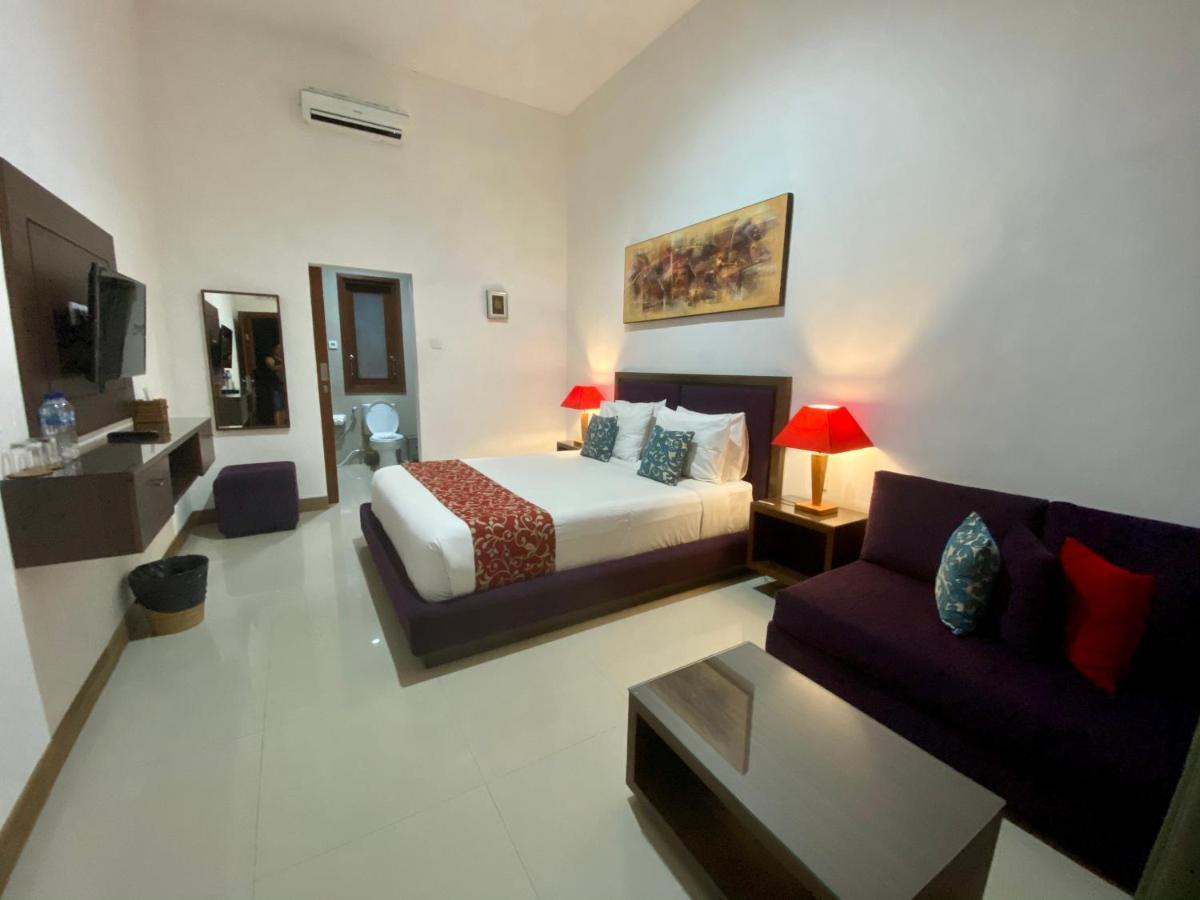 Hotel Dikubu Belong Seminyak Exterior foto